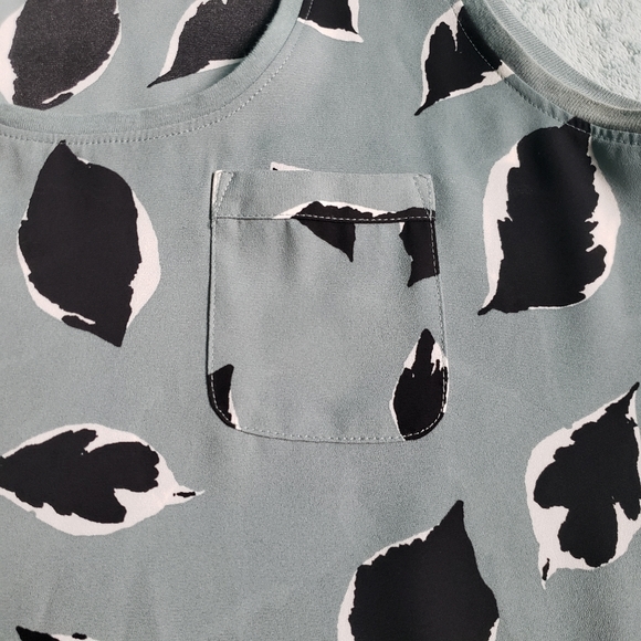 Patterned tank - Picture 2 of 4